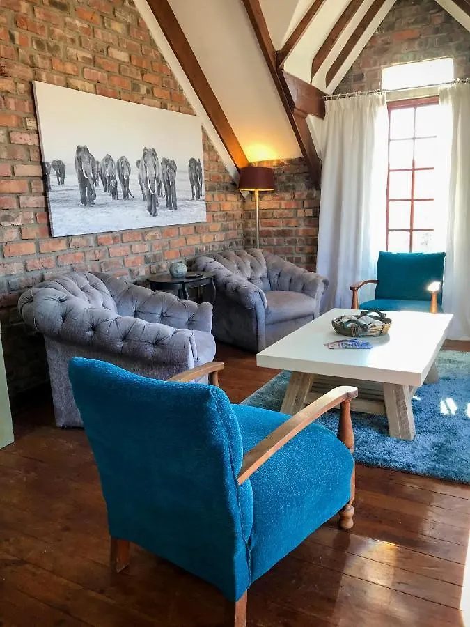 Park View Apartment - Ndlovu - Colchester - 5Km From Elephant Park Port Elizabeth